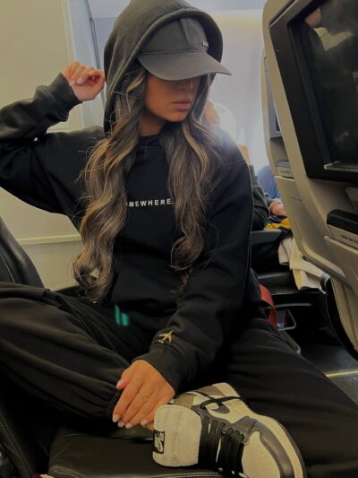 هودی AIRPLANE